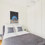 Sprzeczna Light & Space By Solarento Apartman Varsó