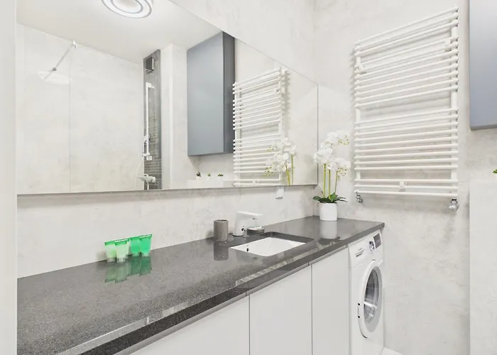 Sprzeczna Light & Space By Solarento Apartman Varsó